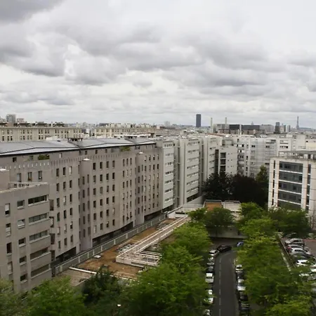 Apt Light Near Nation Apartment Paris